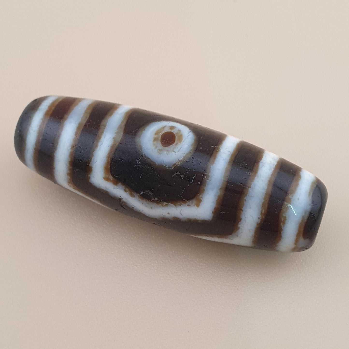 Vintage Himalayan Tibetan 3 Eyes Agate Dzi Bead Amulet