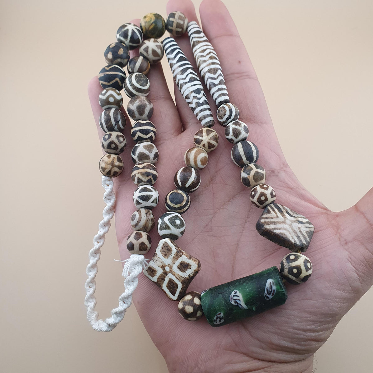 Vintage Asian African Pumtekpyu & Glass Beads Necklace 20 inches