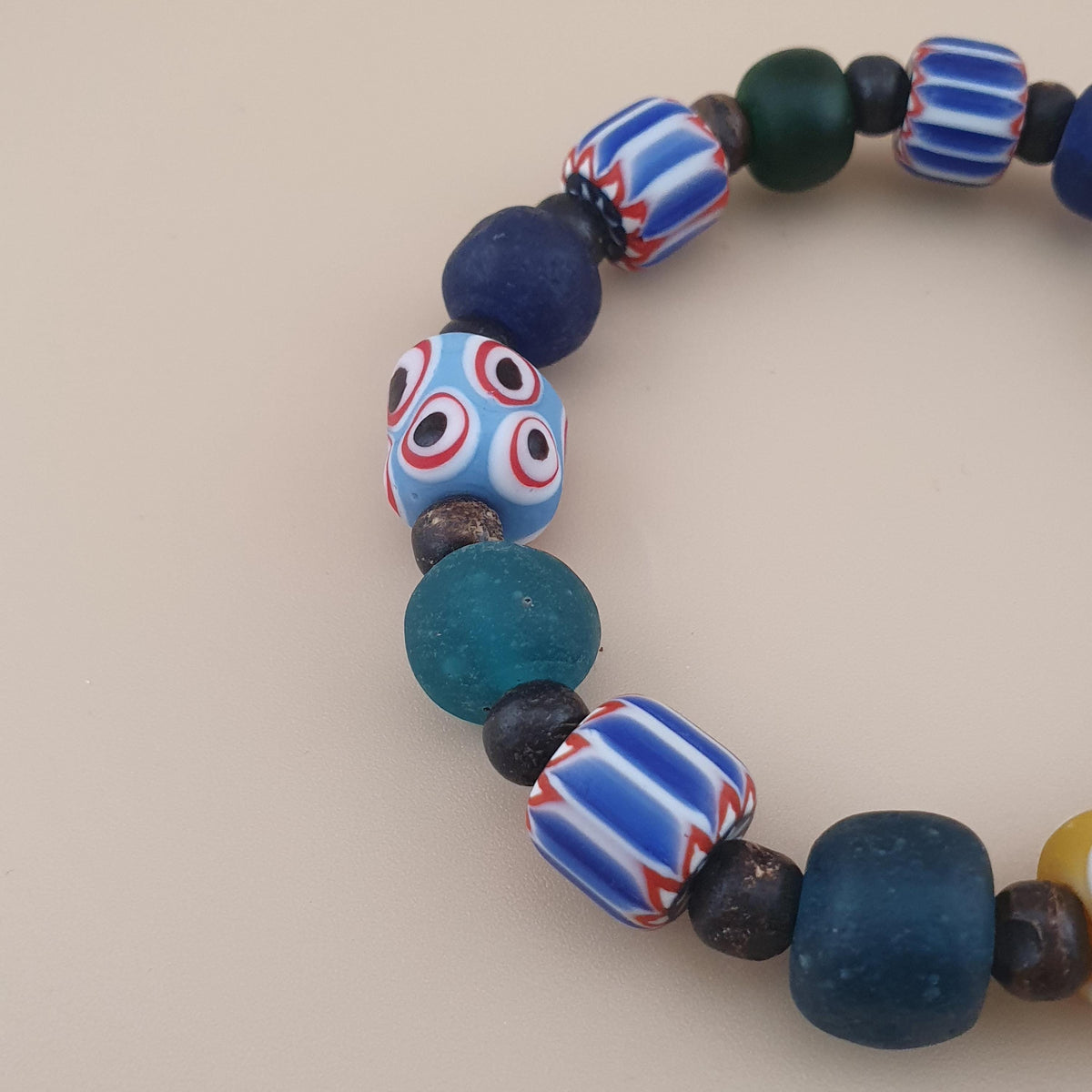 Armband im Vintage-Venezianischen Stil mit Chevron- & gemischten Glasperlen