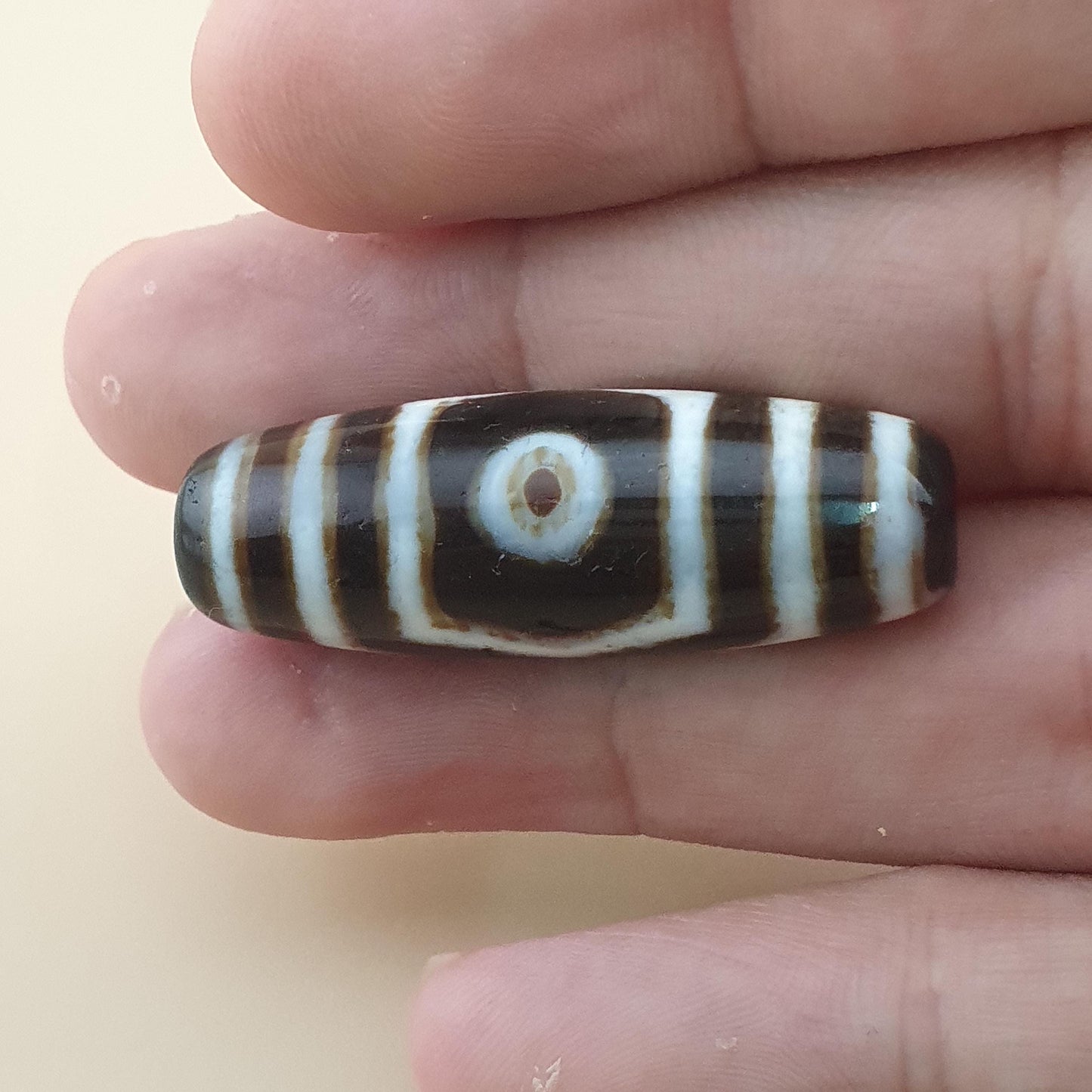 Vintage Himalayan Tibetan 3 Eyes Agate Dzi Bead Amulet