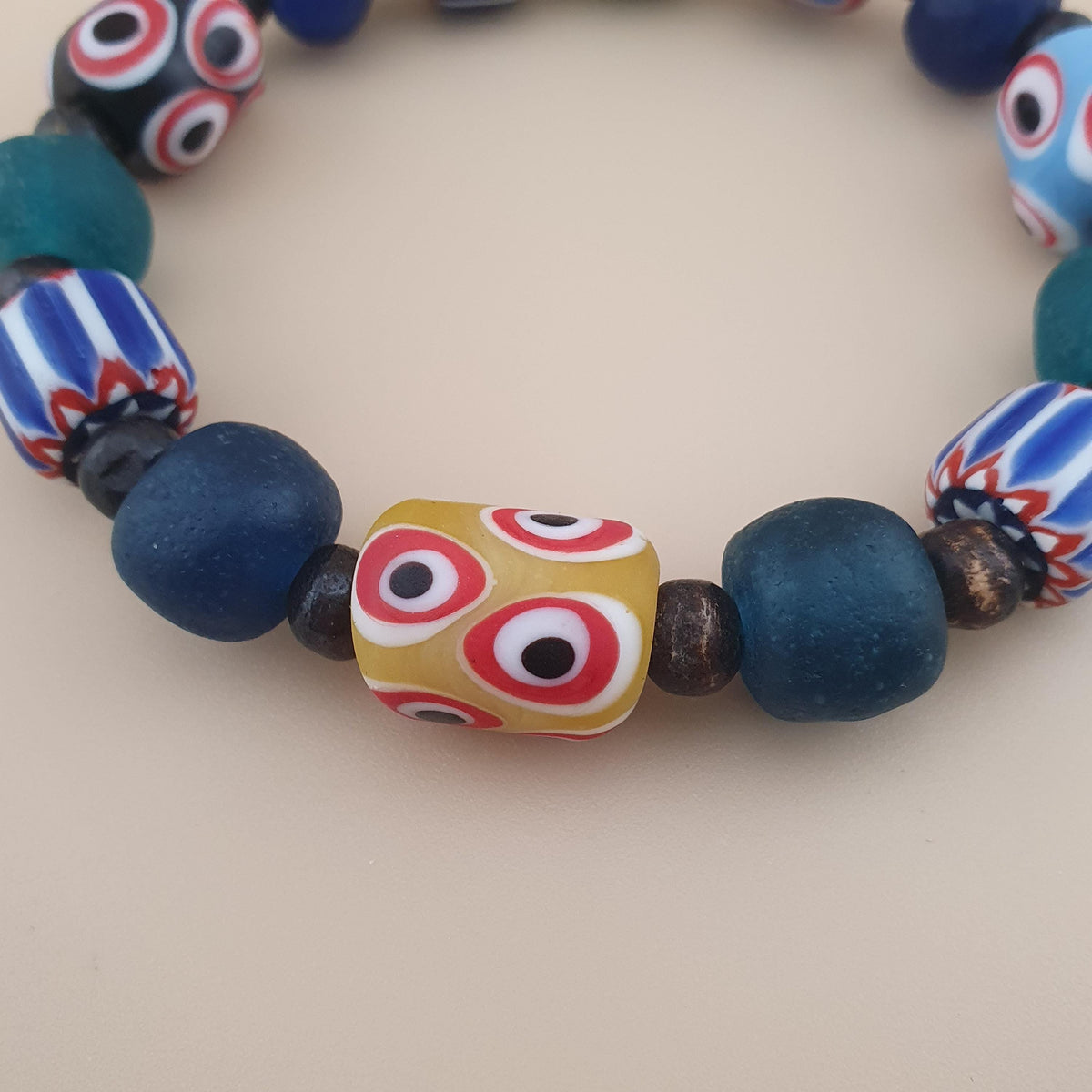 Armband im Vintage-Venezianischen Stil mit Chevron- & gemischten Glasperlen