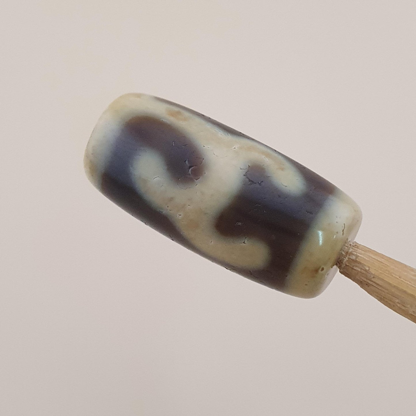Vintage Unique Pattern Himalayan Tibetan Agate Dzi Bead Amulet