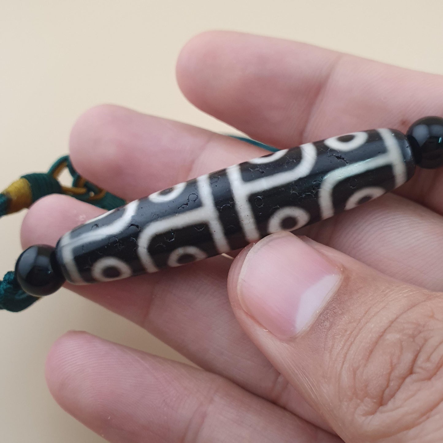 Antike Himalaya-Tibetische 12-Augen-Achat-Dzi-Perlen-Amulett-Halskette