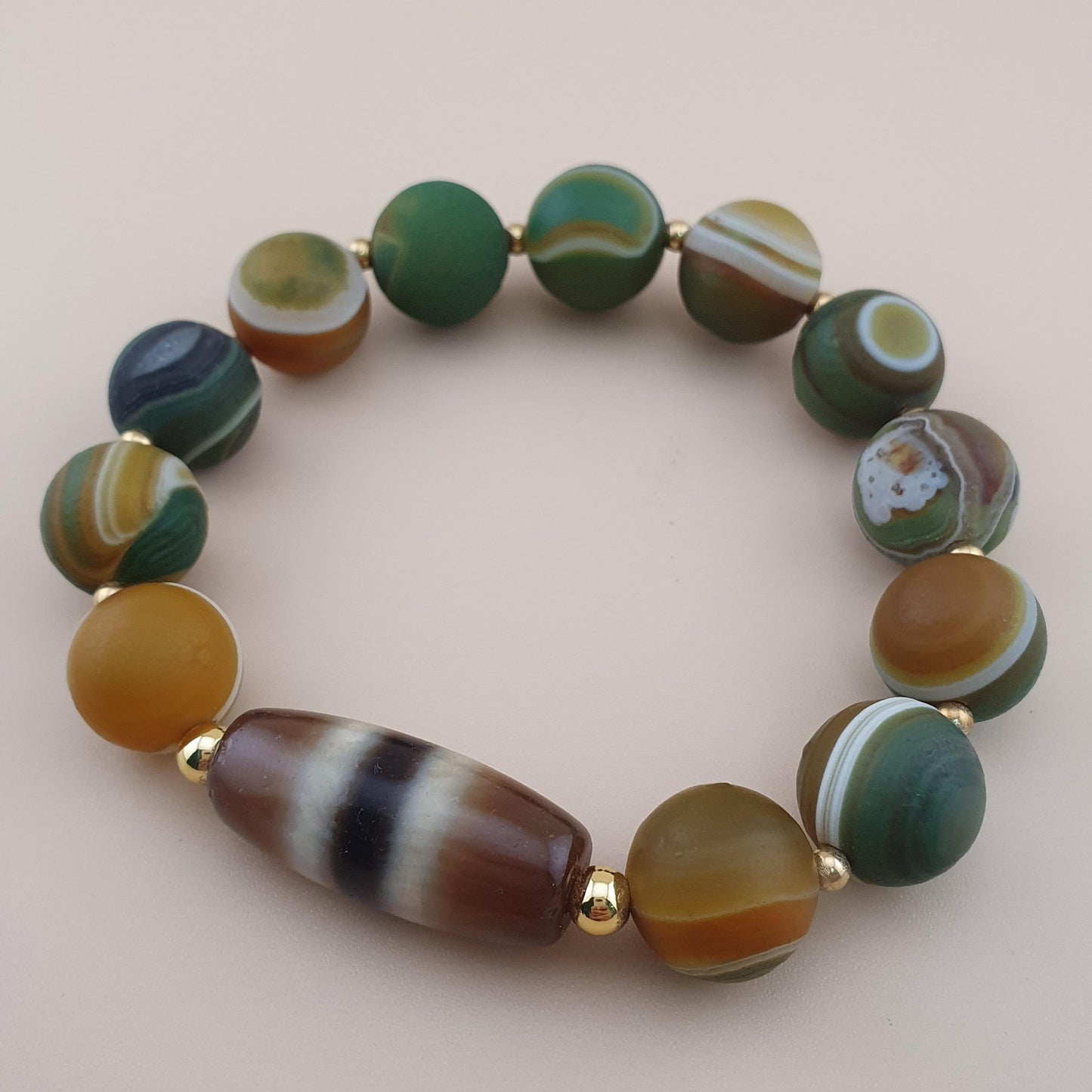 Vintage 2 Stripe Himalayan Tibetan Agate Dzi Bead & Suliemani Bead Bracelet
