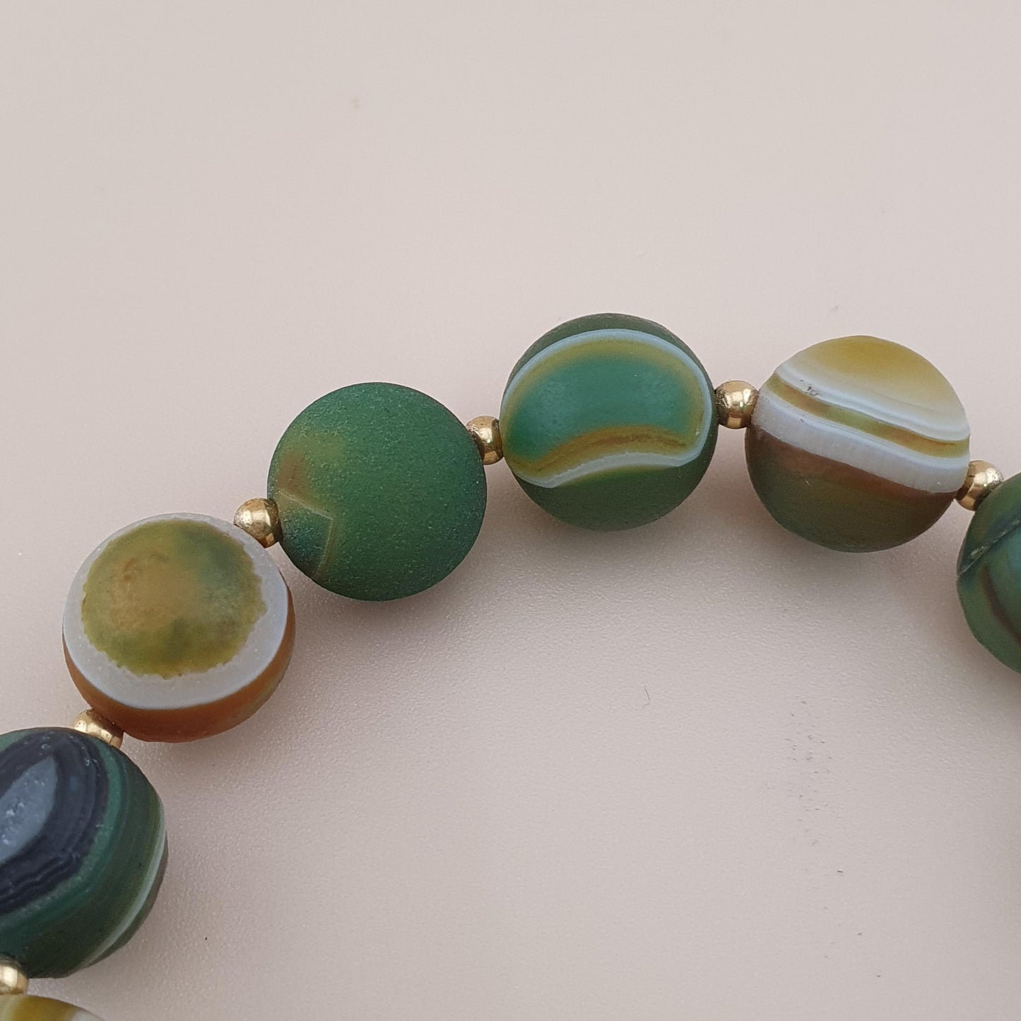 Vintage 2 Stripe Himalayan Tibetan Agate Dzi Bead & Suliemani Bead Bracelet