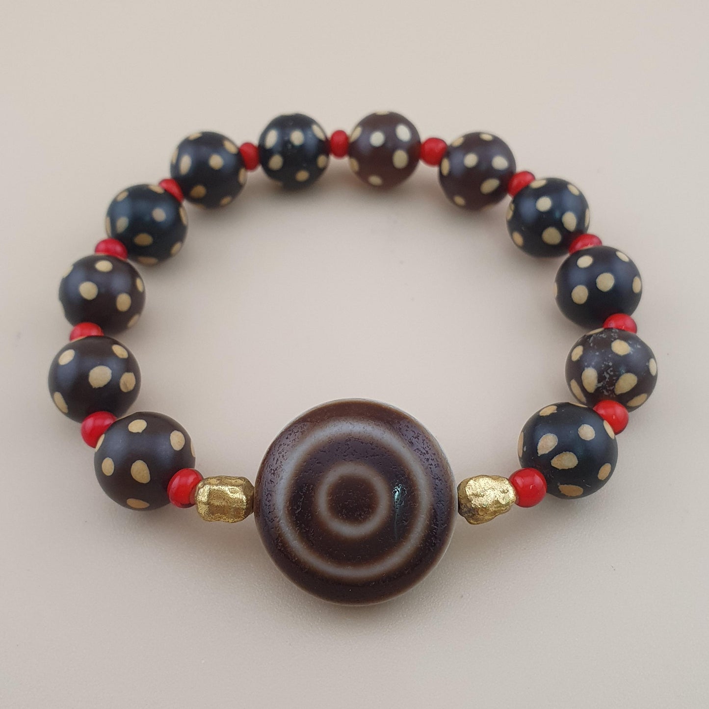 Vintage Himalayan Tibetan Circle Eye Circle Shape Agate & Beads Bracelet