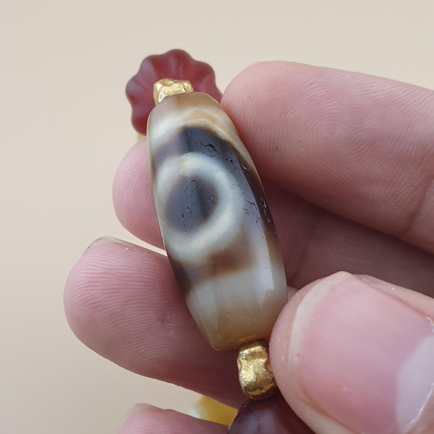 Vintage Carnelian and Suliemani & 1 Eyes Dzi Bead Amulet