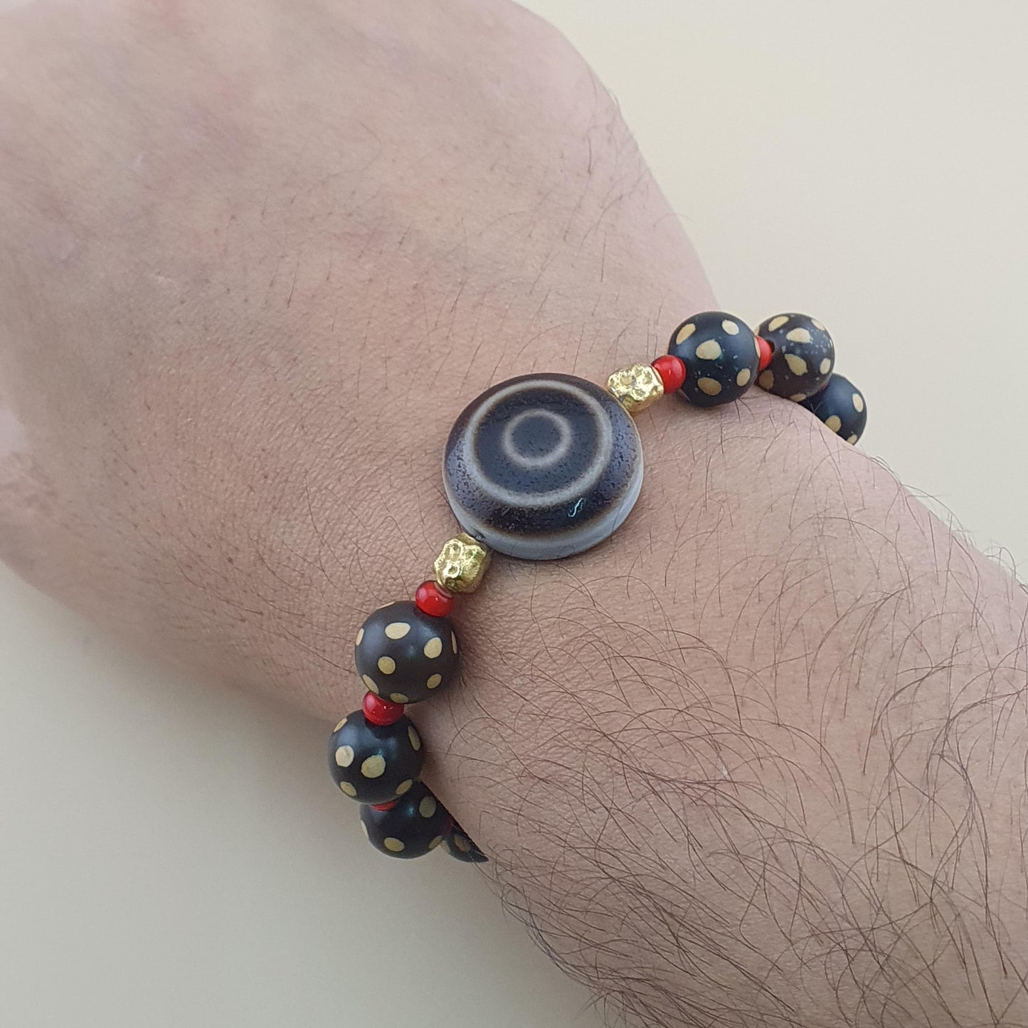 Vintage Himalayan Tibetan Circle Eye Circle Shape Agate & Beads Bracelet
