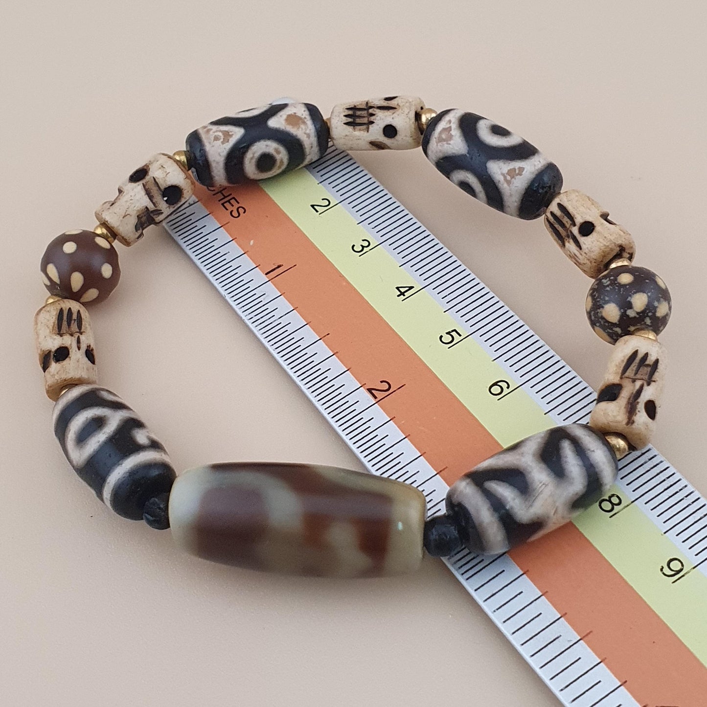 Vintage Himalayan Tibetan Treasure Vase Pattern & 2 Eyes Agate Beads Bracelet