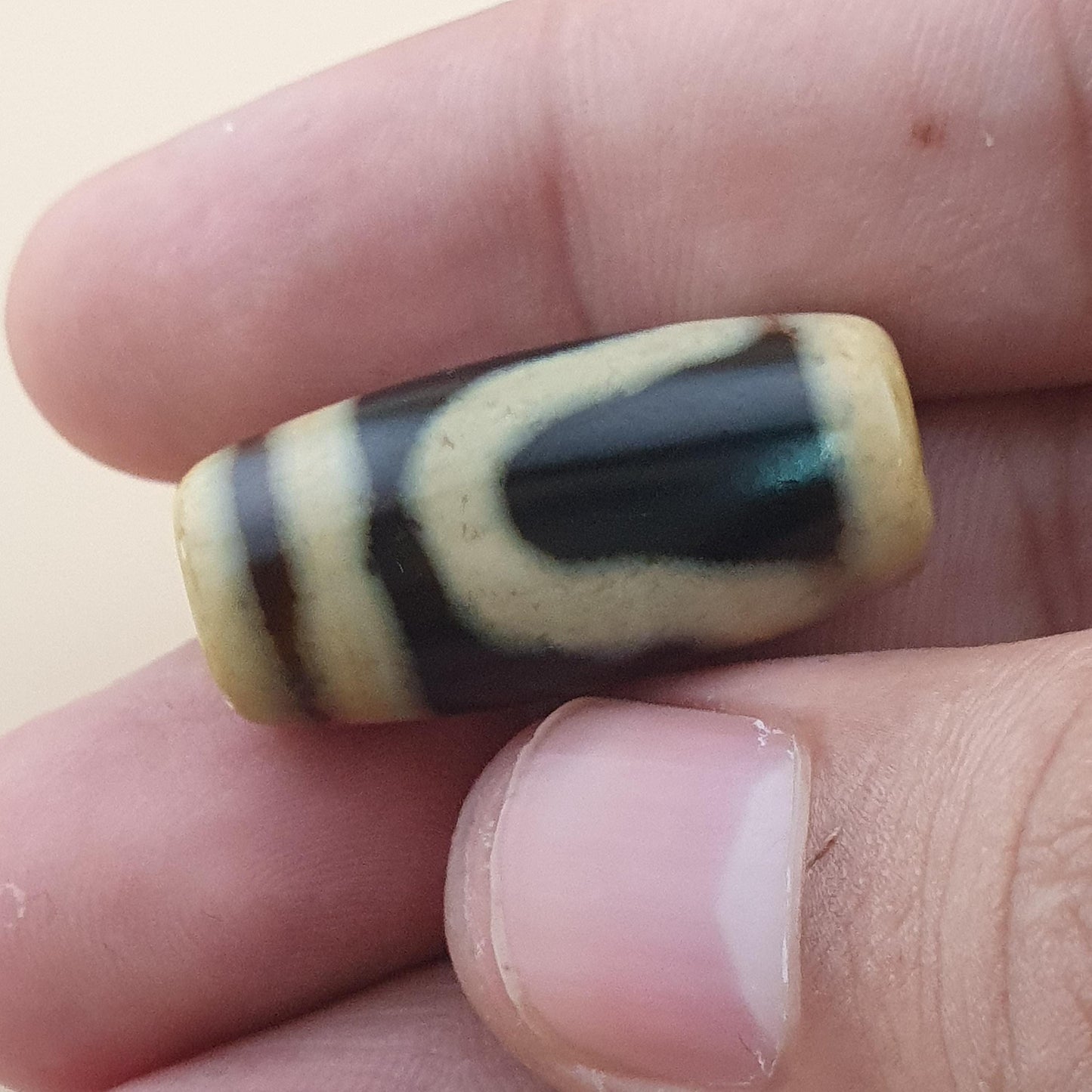 Vintage Unique Pattern Himalayan Tibetan Agate Bead Amulet