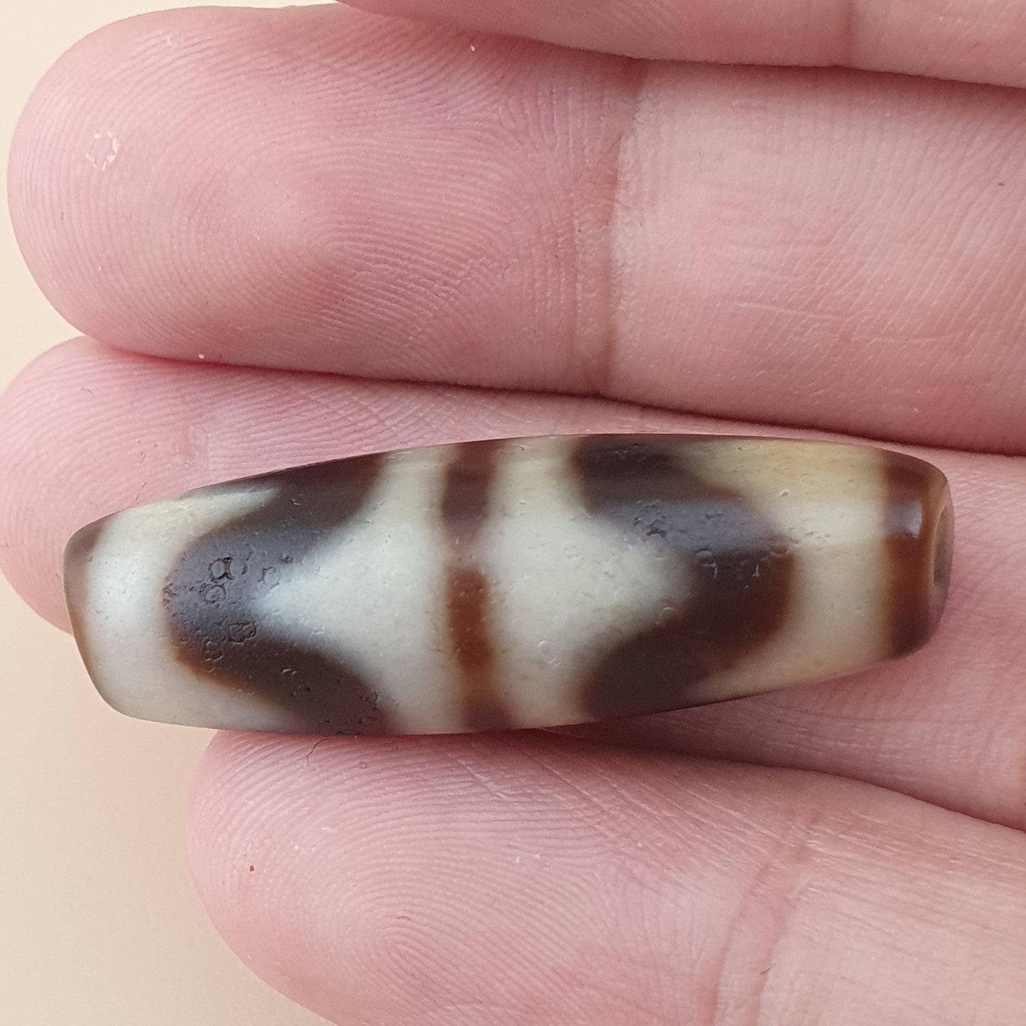 Vintage ZigZag Pattern Himalayan Tibetan Dzi Bead Amulet