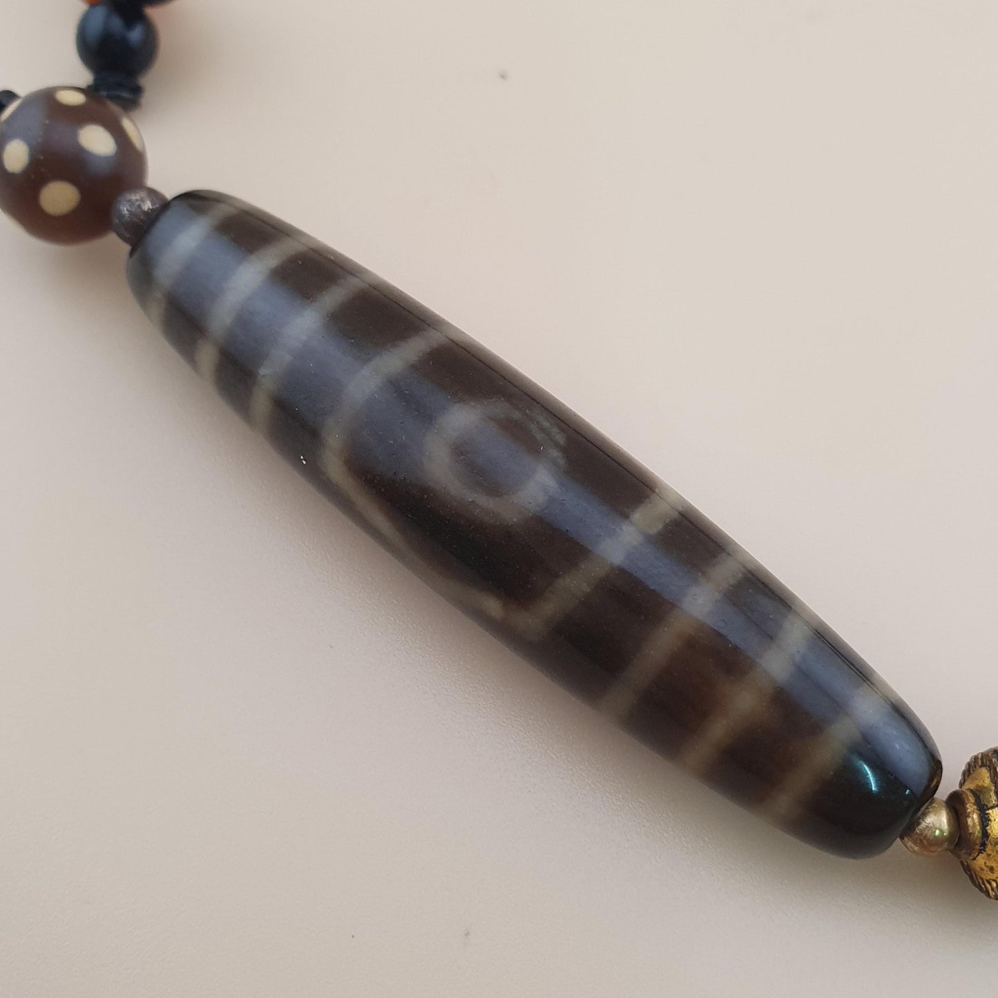Vintage 3 Augen Himalaya Tibet Achat Dzi Perlen Amulett Anhänger Halskette