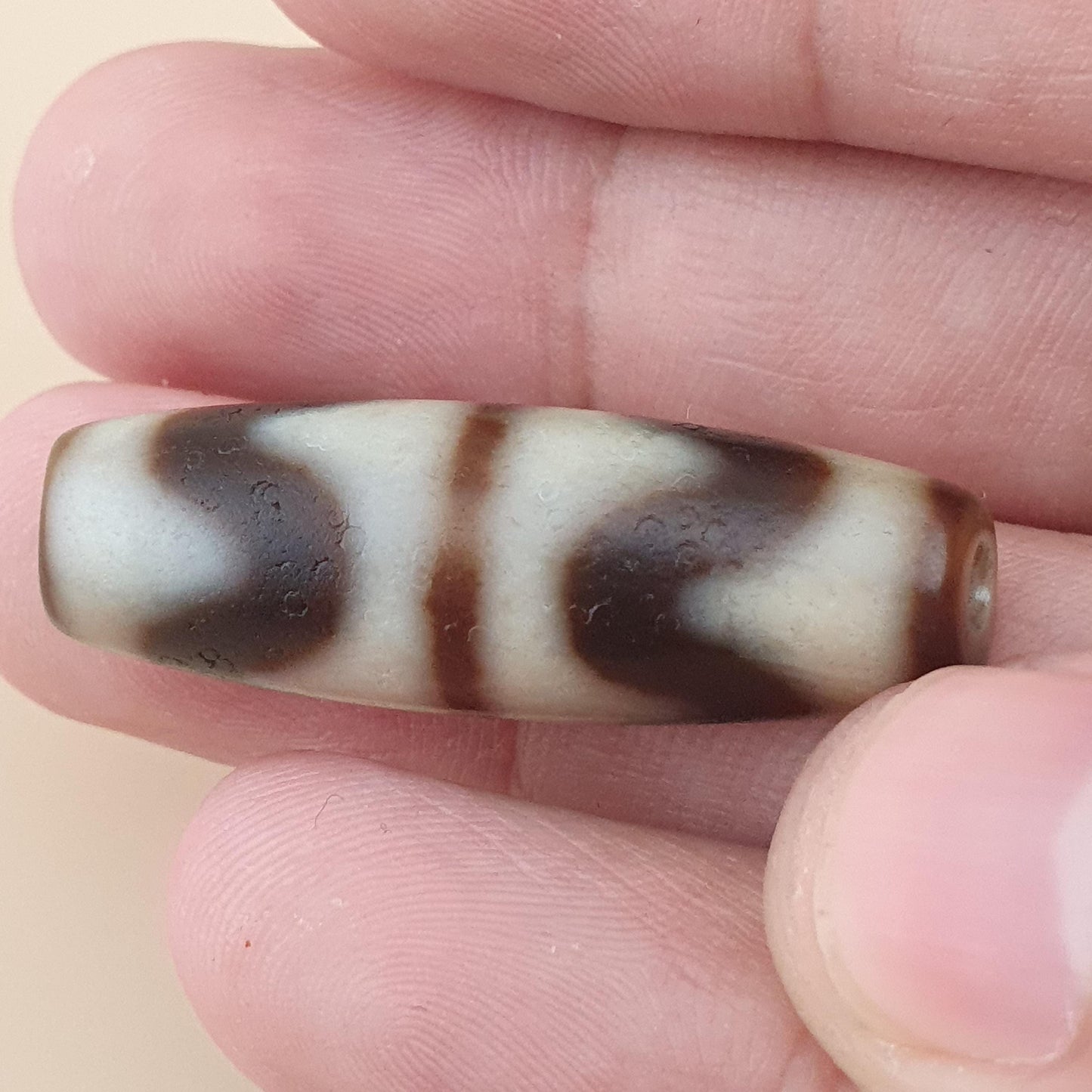Vintage ZigZag Pattern Himalayan Tibetan Dzi Bead Amulet