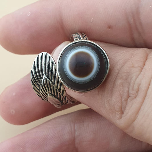 Lot Of 2 Vintage Suliemani Eye Agate Brass Rings