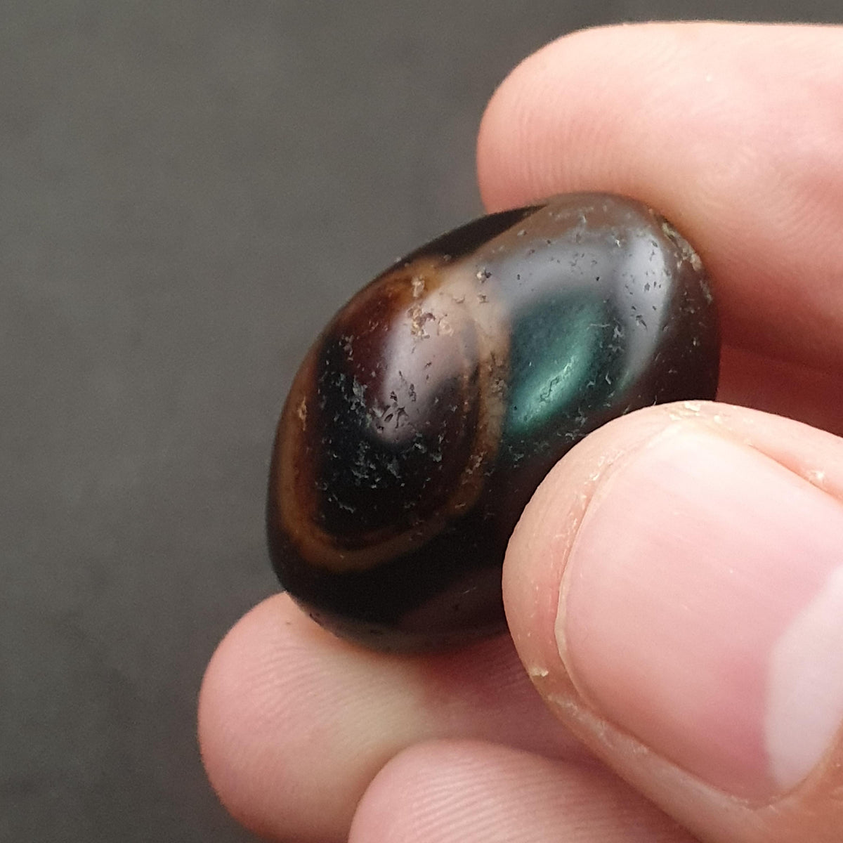 Rare Perle Amulette en Agate Naturelle de Suliemani Vintage