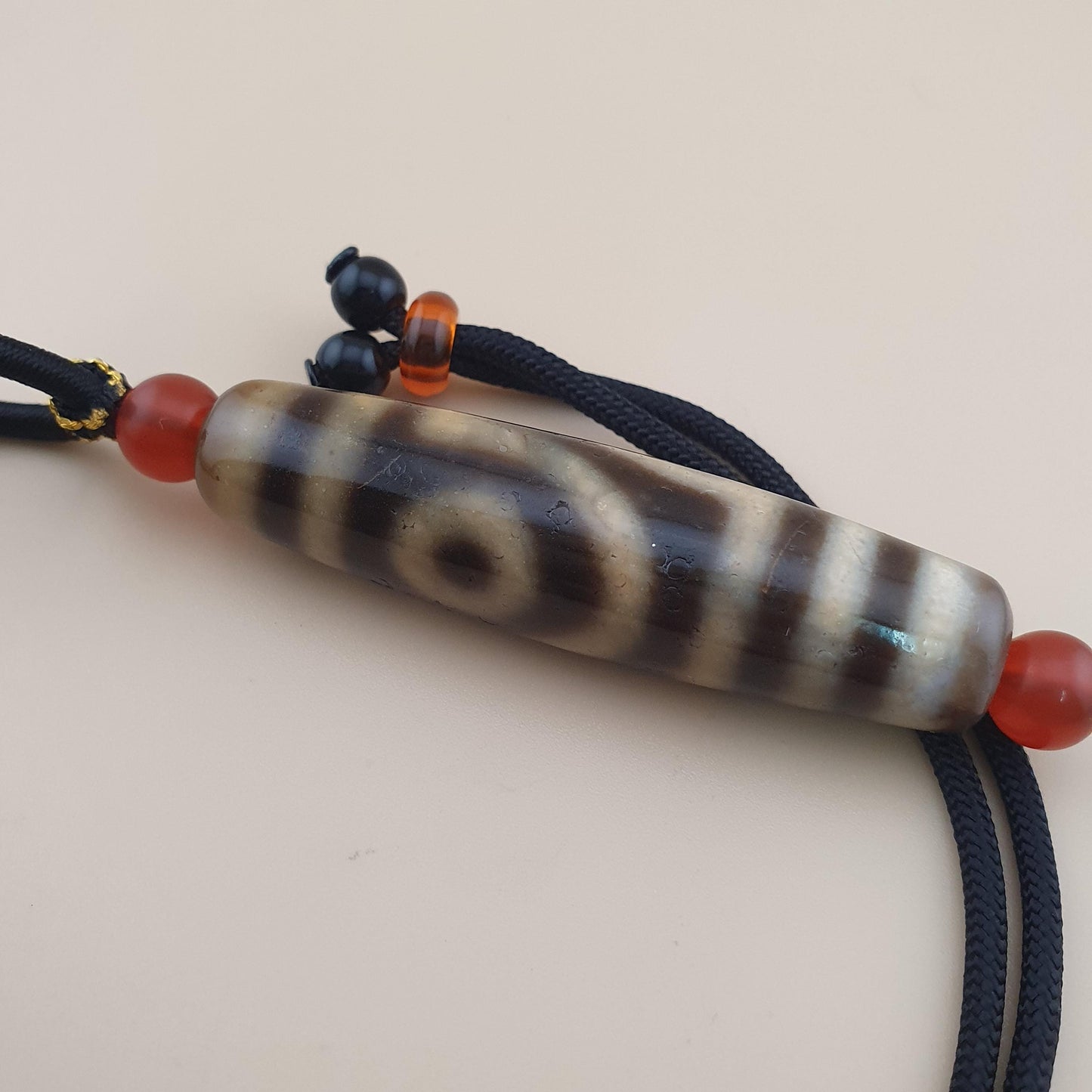 Vintage Himalayan Tibetan 2 Eyes Agate Dzi Bead Amulet