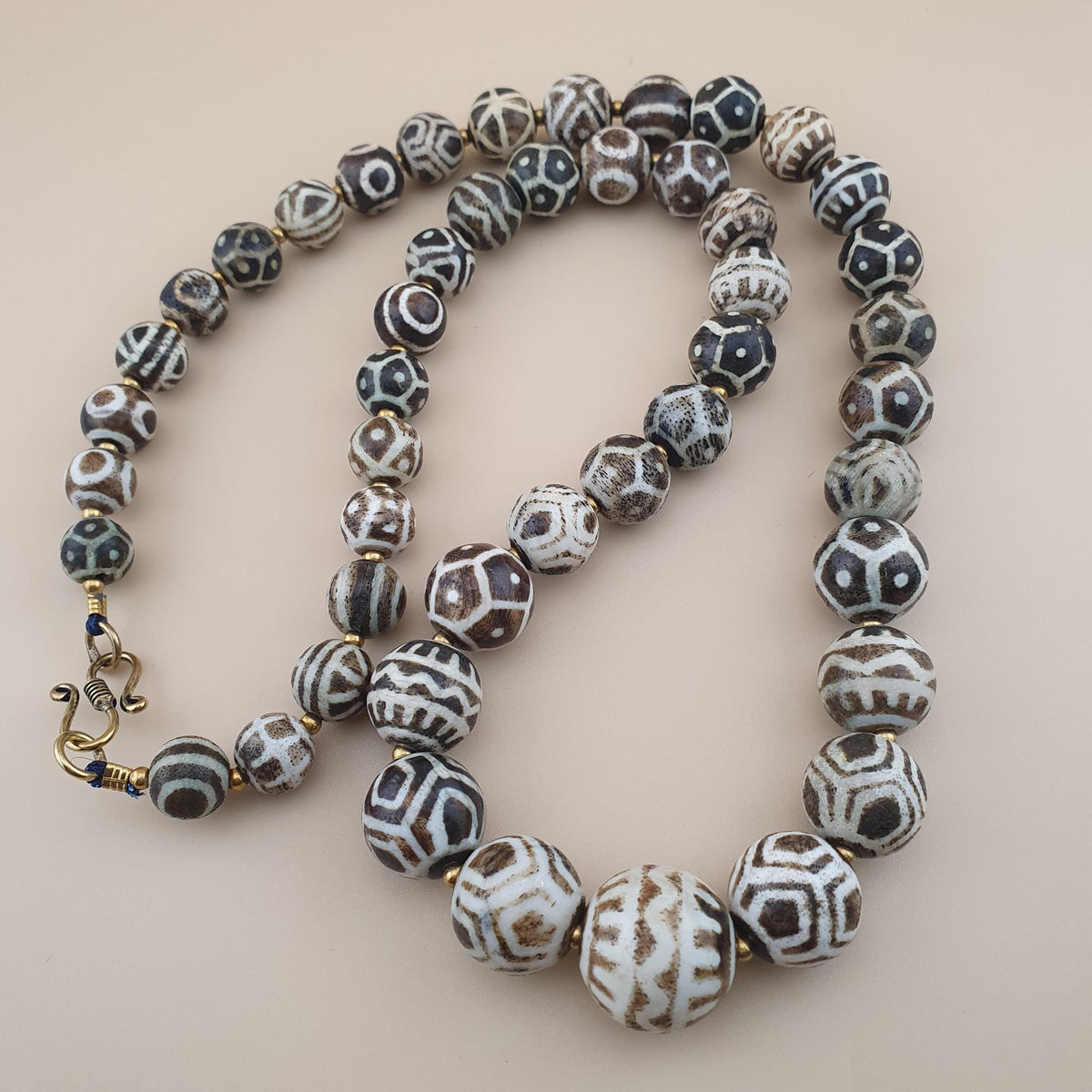 Antique Burmese Pumtek Pyu Petrified Wood Beads Necklace 24 inches 11-19mm Beads Size