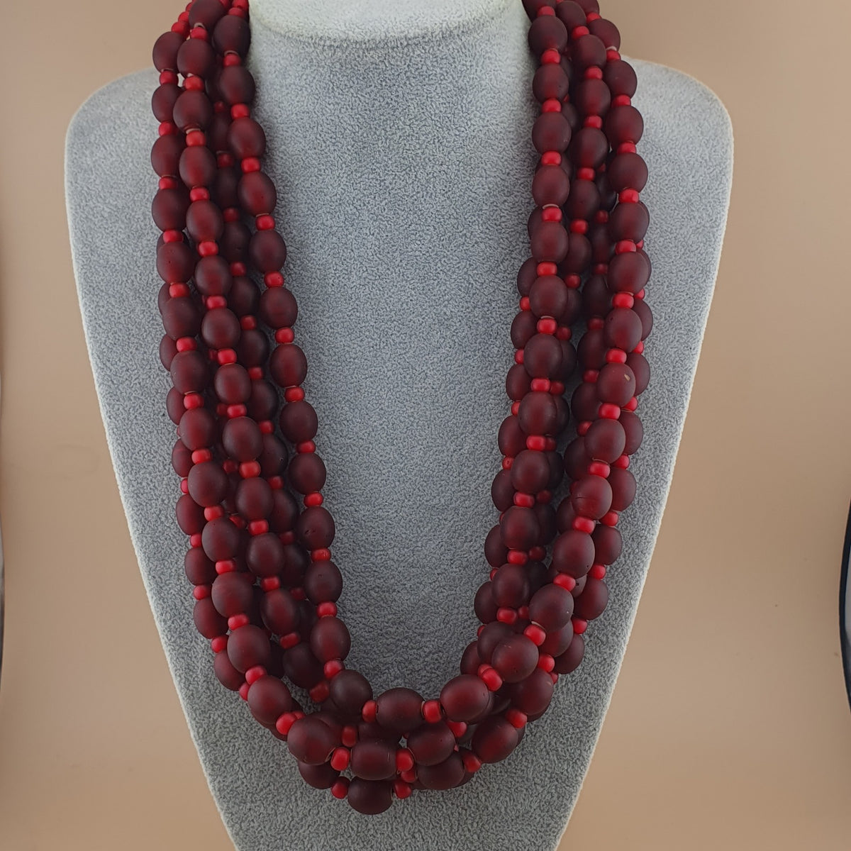 Vintage Venetian Red Whiteheart Beaded Necklace 6.3mm - 12.6mm