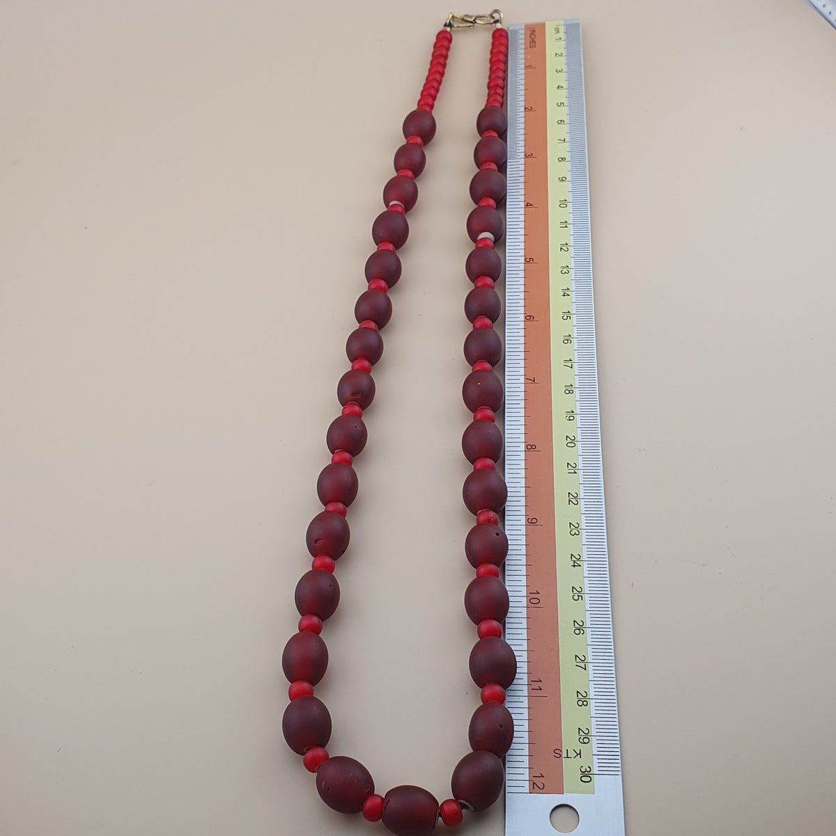 Vintage Venetian Red Whiteheart Beaded Necklace 6.3mm - 12.6mm