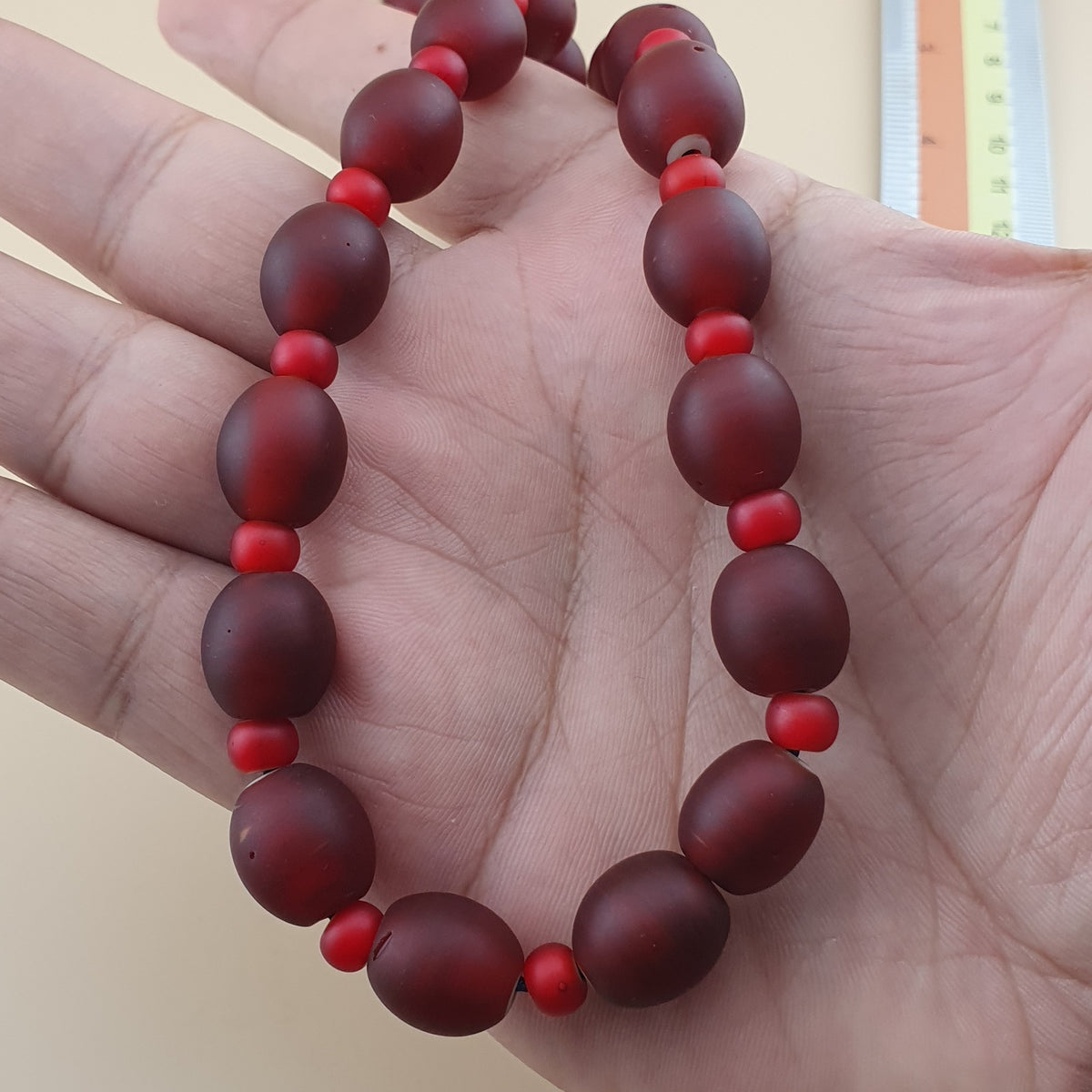 Vintage Venetian Red Whiteheart Beaded Necklace 6.3mm - 12.6mm