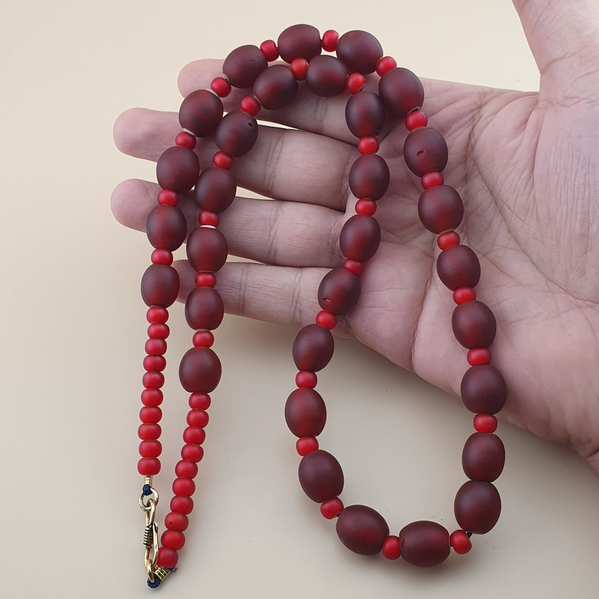 Vintage Venetian Red Whiteheart Beaded Necklace 6.3mm - 12.6mm