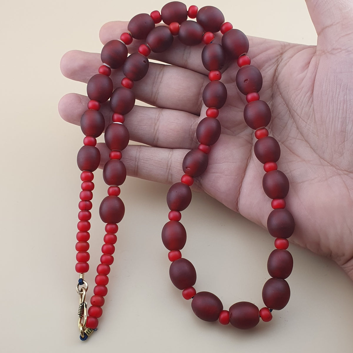 Vintage Venetian Red Whiteheart Beaded Necklace 6.3mm - 12.6mm