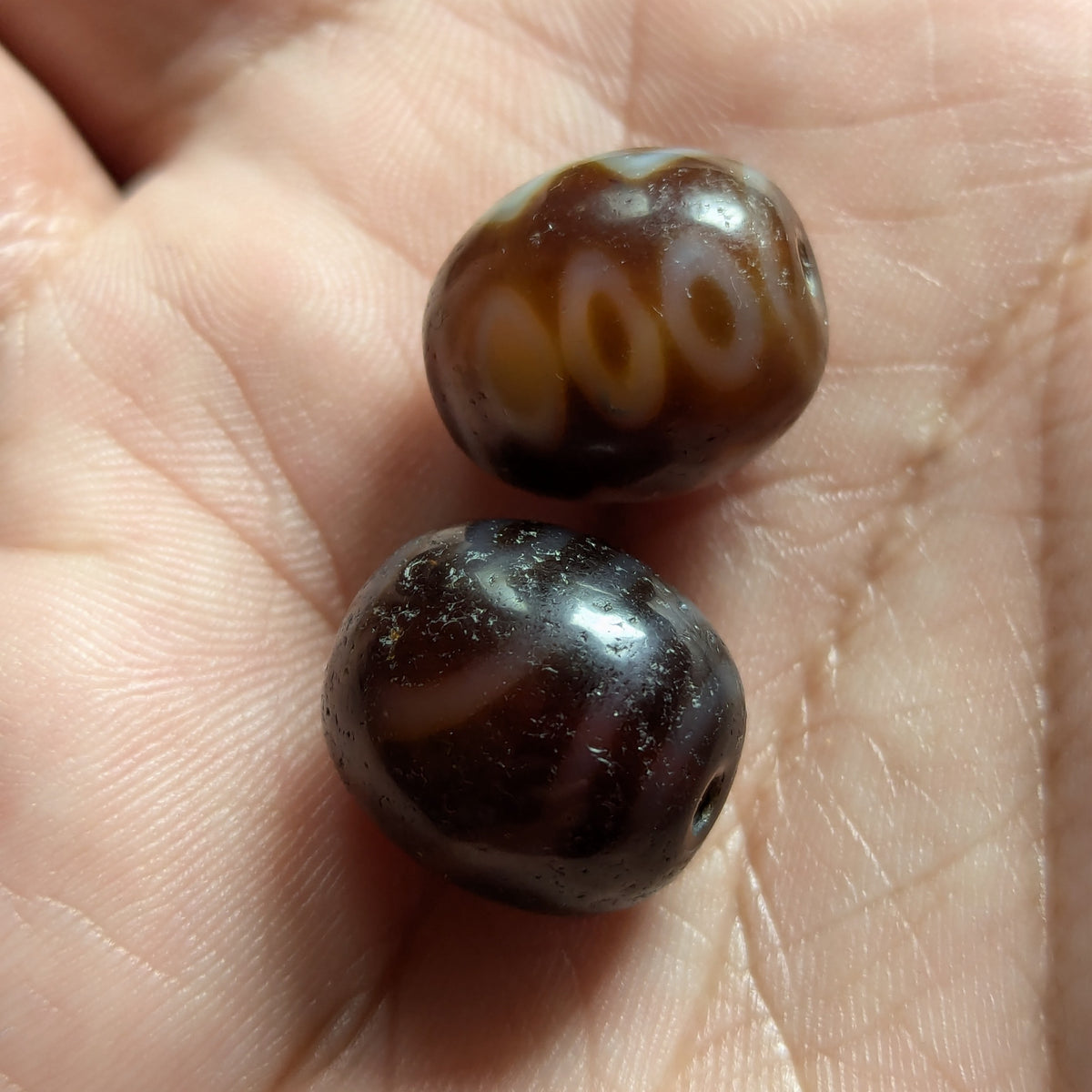 Lot de 2 Perles Vintage en Agate Dzi Tibétaines de l'Himalaya