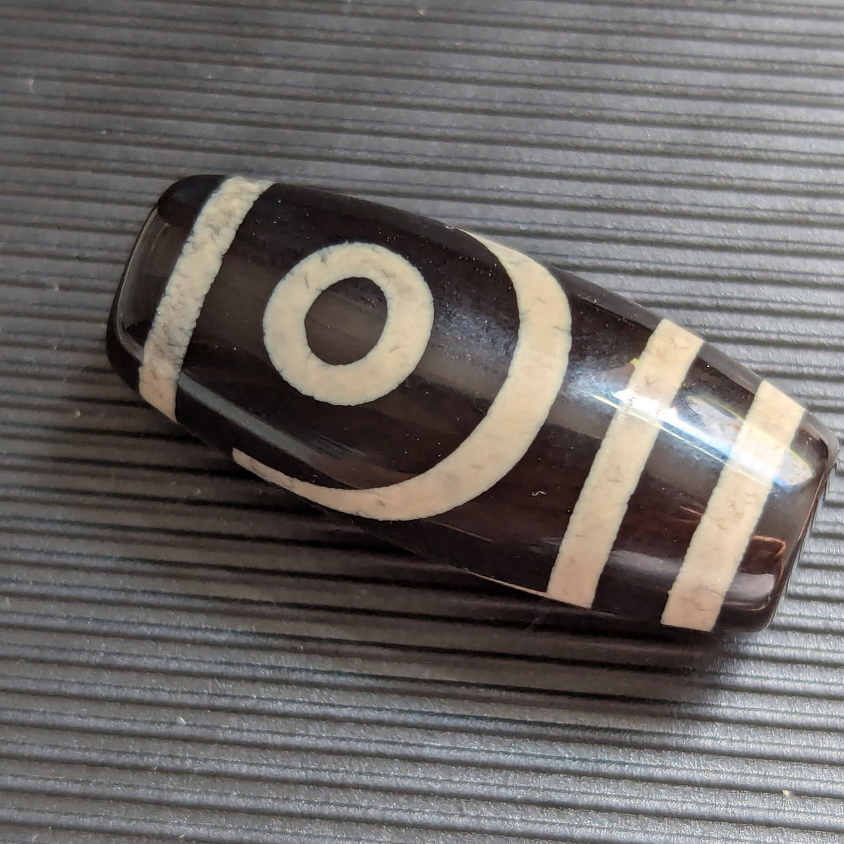 Vintage Himalayan Tibetan Agate Bead 2 Eyes Bead Dzi Amulet