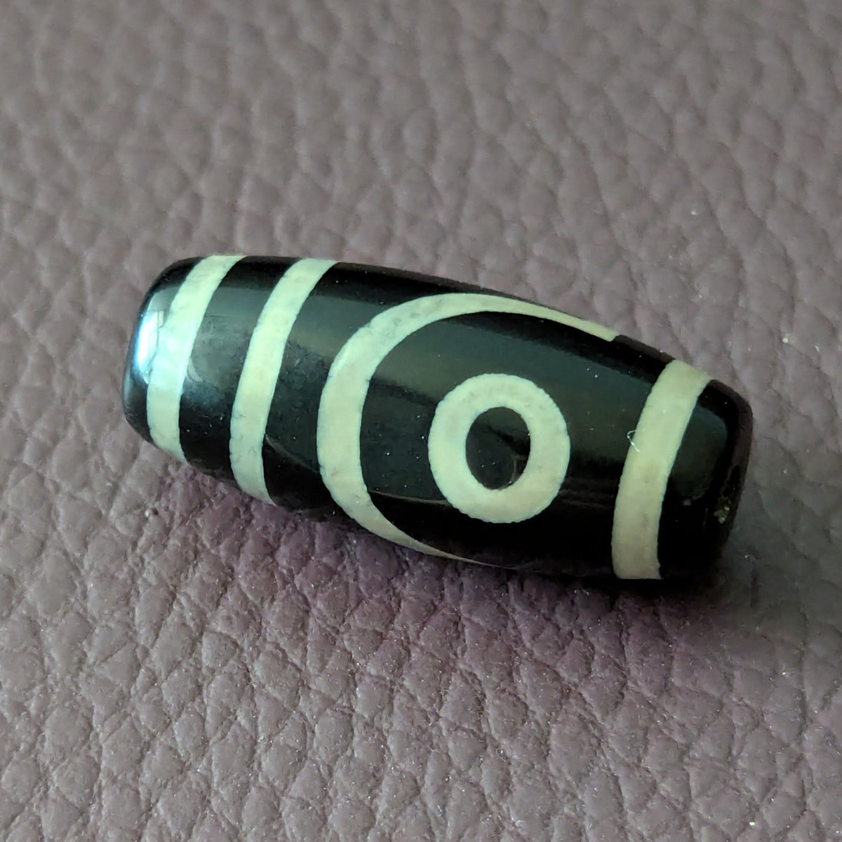 Vintage Himalayan Tibetan Agate Bead 2 Eyes Bead Dzi Amulet