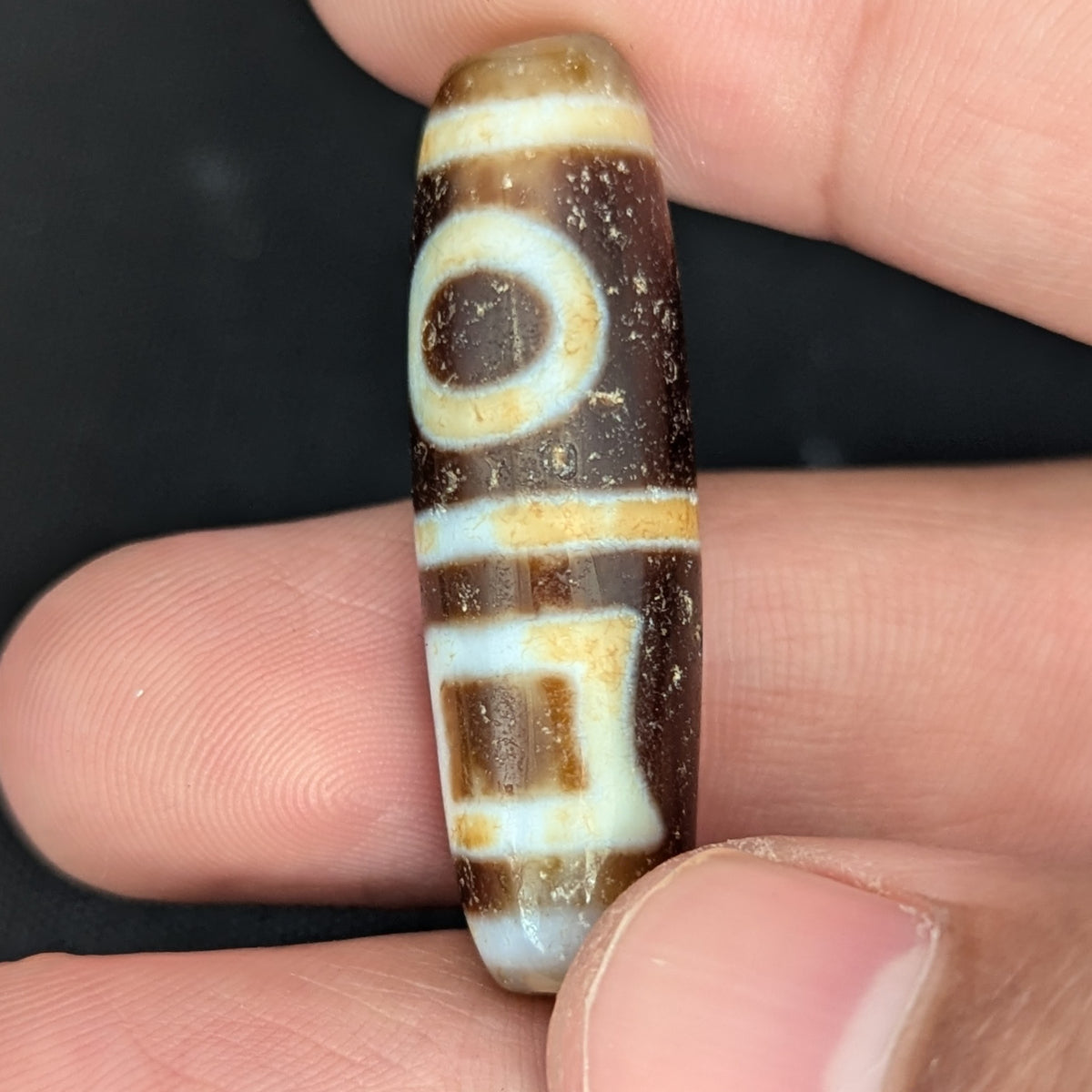 Amulette Dzi tibétaine vintage en agate, motif cercles et carrés