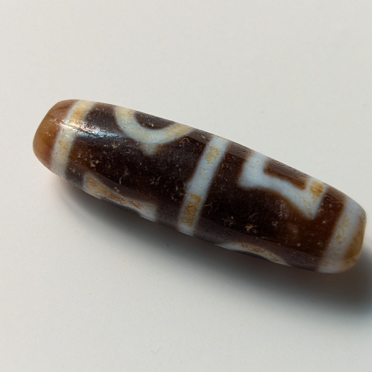 Amulette Dzi tibétaine vintage en agate, motif cercles et carrés