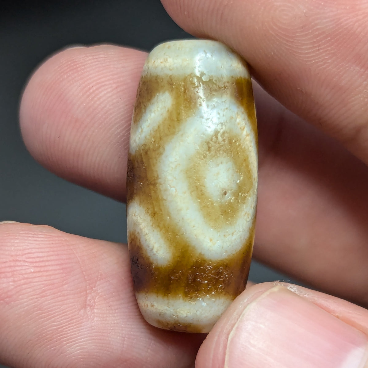 Amulette tibétaine vintage perle Dzi en agate des 2 yeux de l'Himalaya