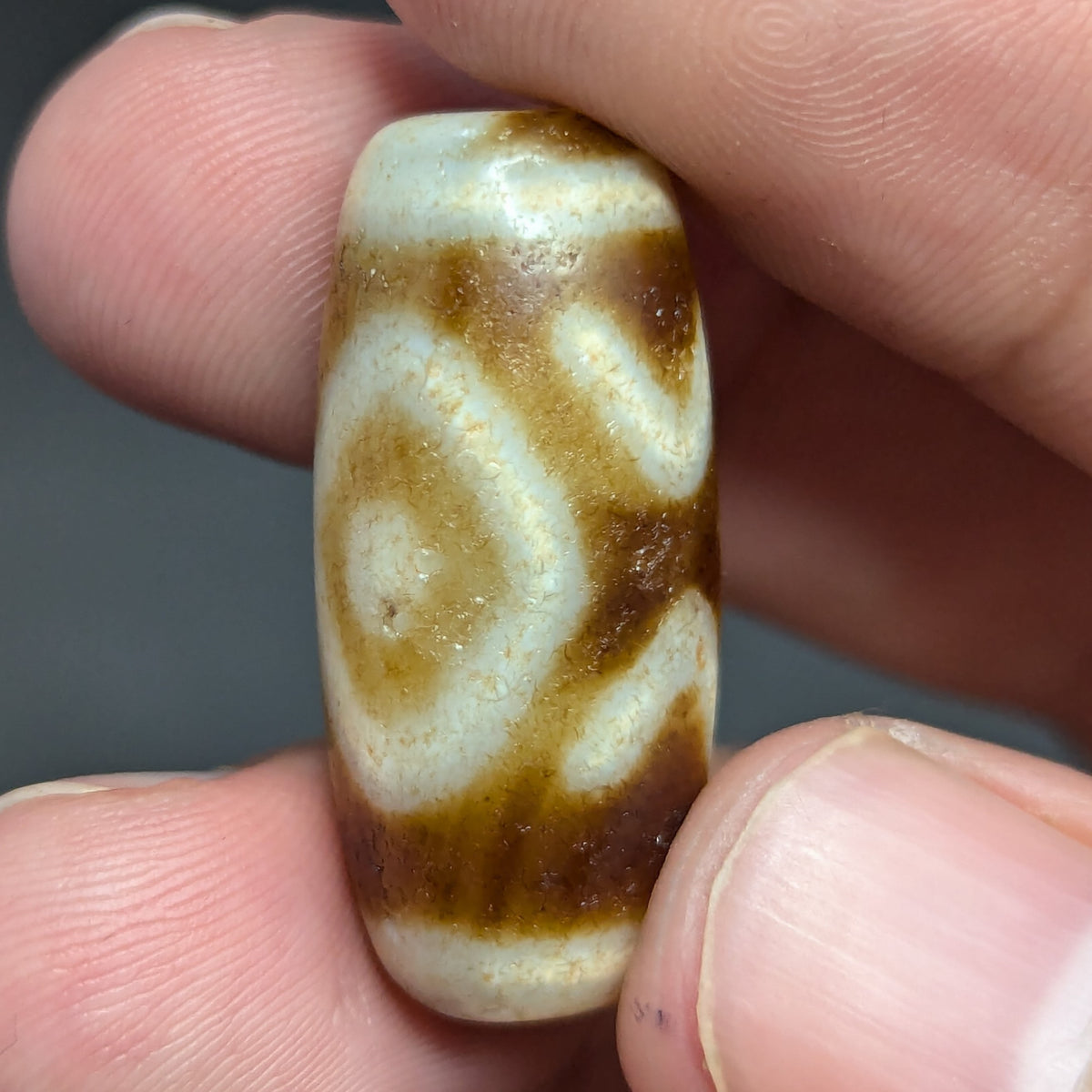 Amulette tibétaine vintage perle Dzi en agate des 2 yeux de l'Himalaya