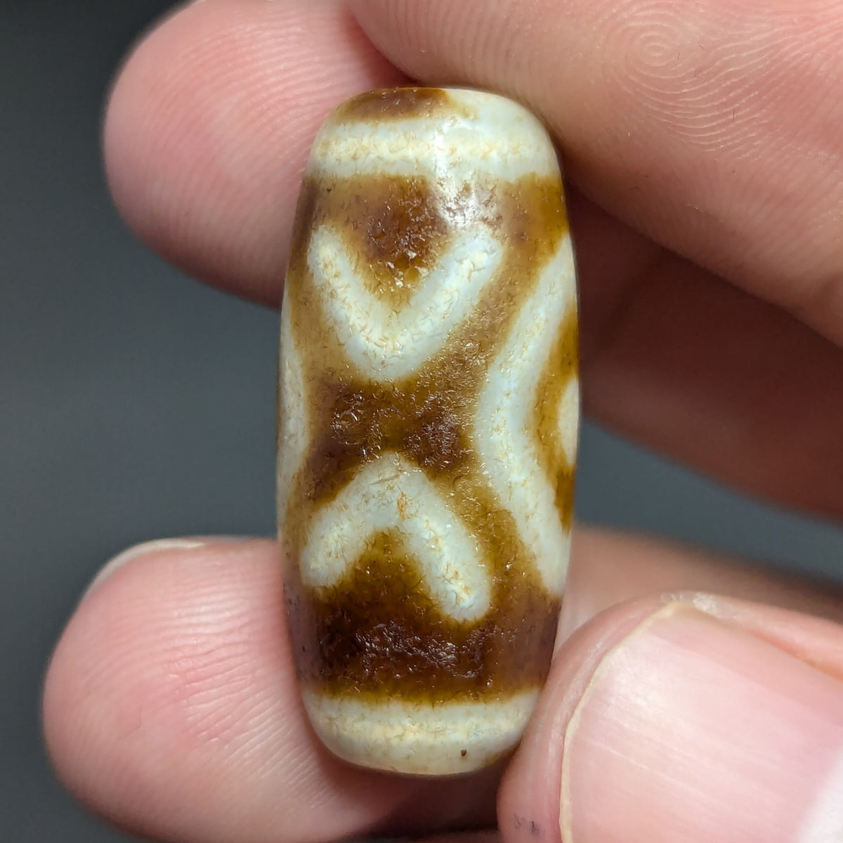 Amulette tibétaine vintage perle Dzi en agate des 2 yeux de l'Himalaya