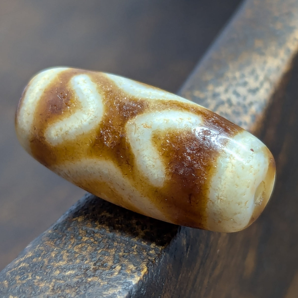 Amulette tibétaine vintage perle Dzi en agate des 2 yeux de l'Himalaya