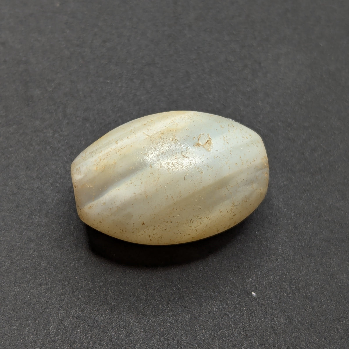 Amulette Vintage Perlée en Agate du Moyen-Orient Yéménite