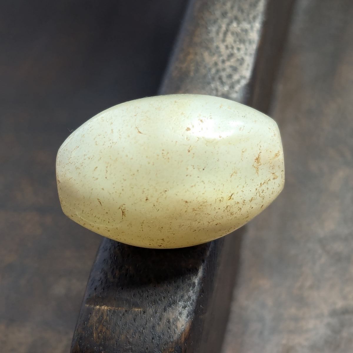 Amulette Vintage Perlée en Agate du Moyen-Orient Yéménite