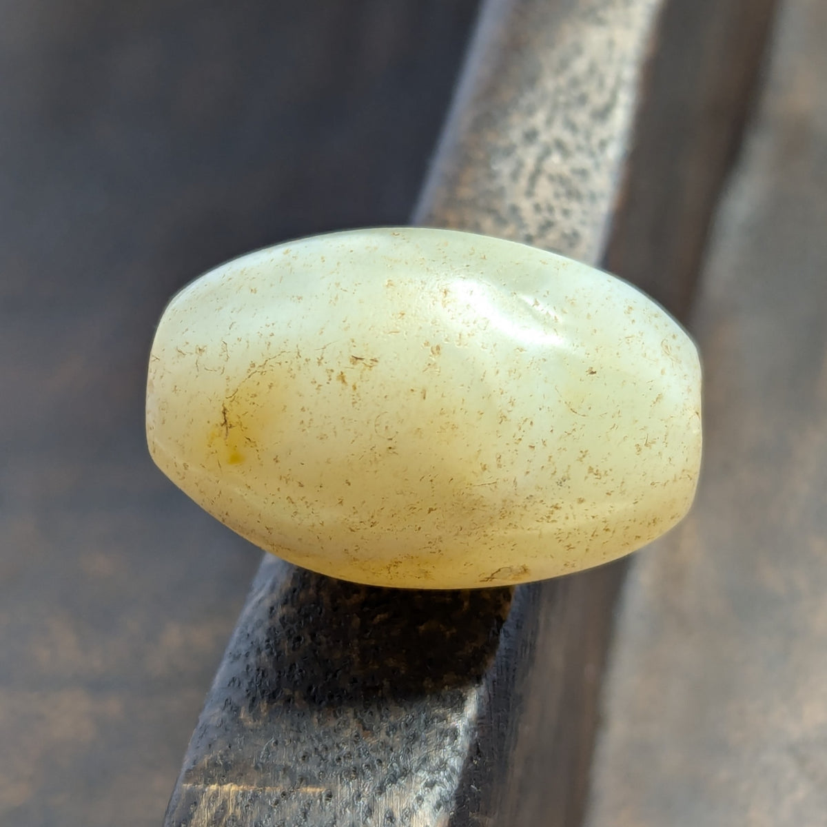 Amulette Vintage Perlée en Agate du Moyen-Orient Yéménite