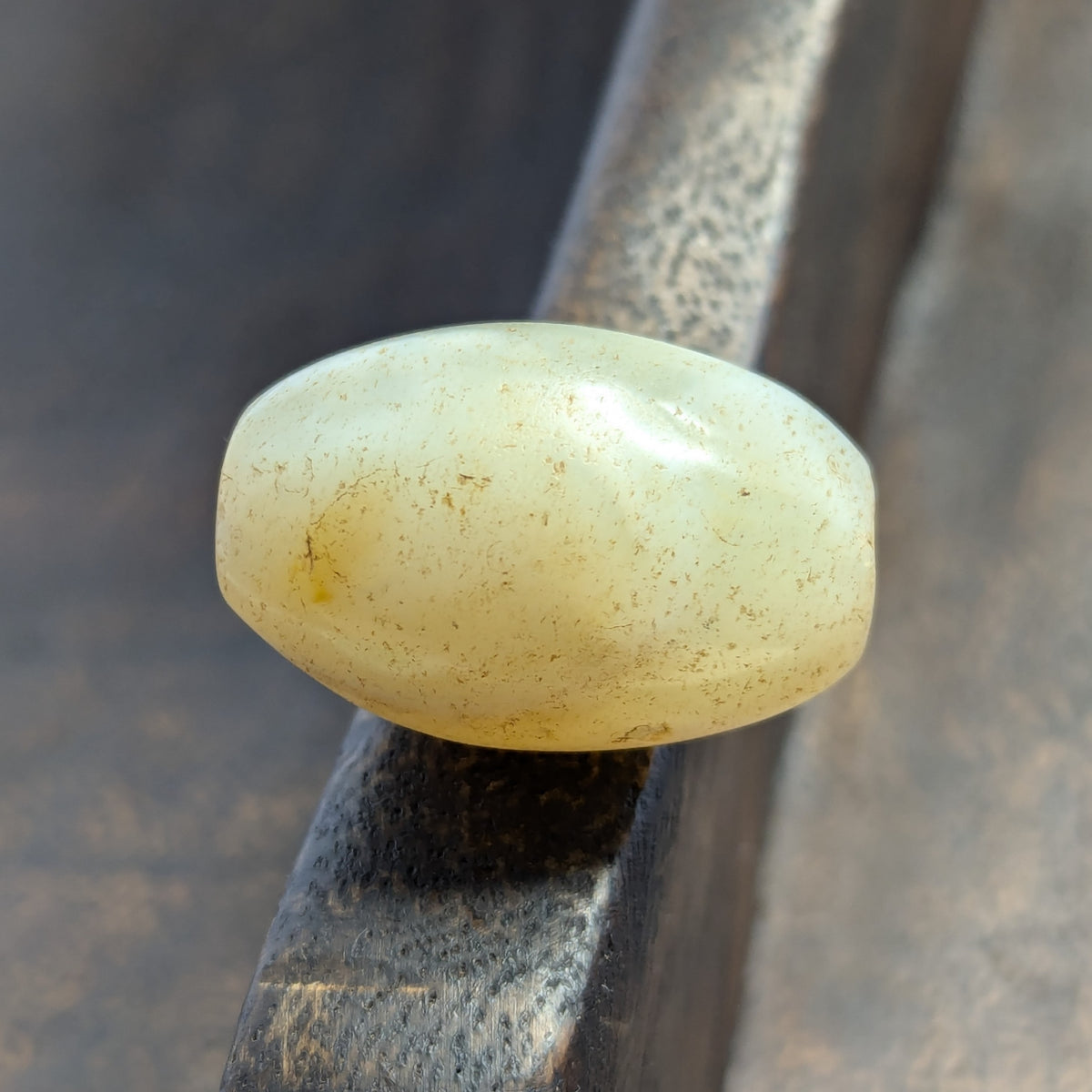 Amulette Vintage Perlée en Agate du Moyen-Orient Yéménite