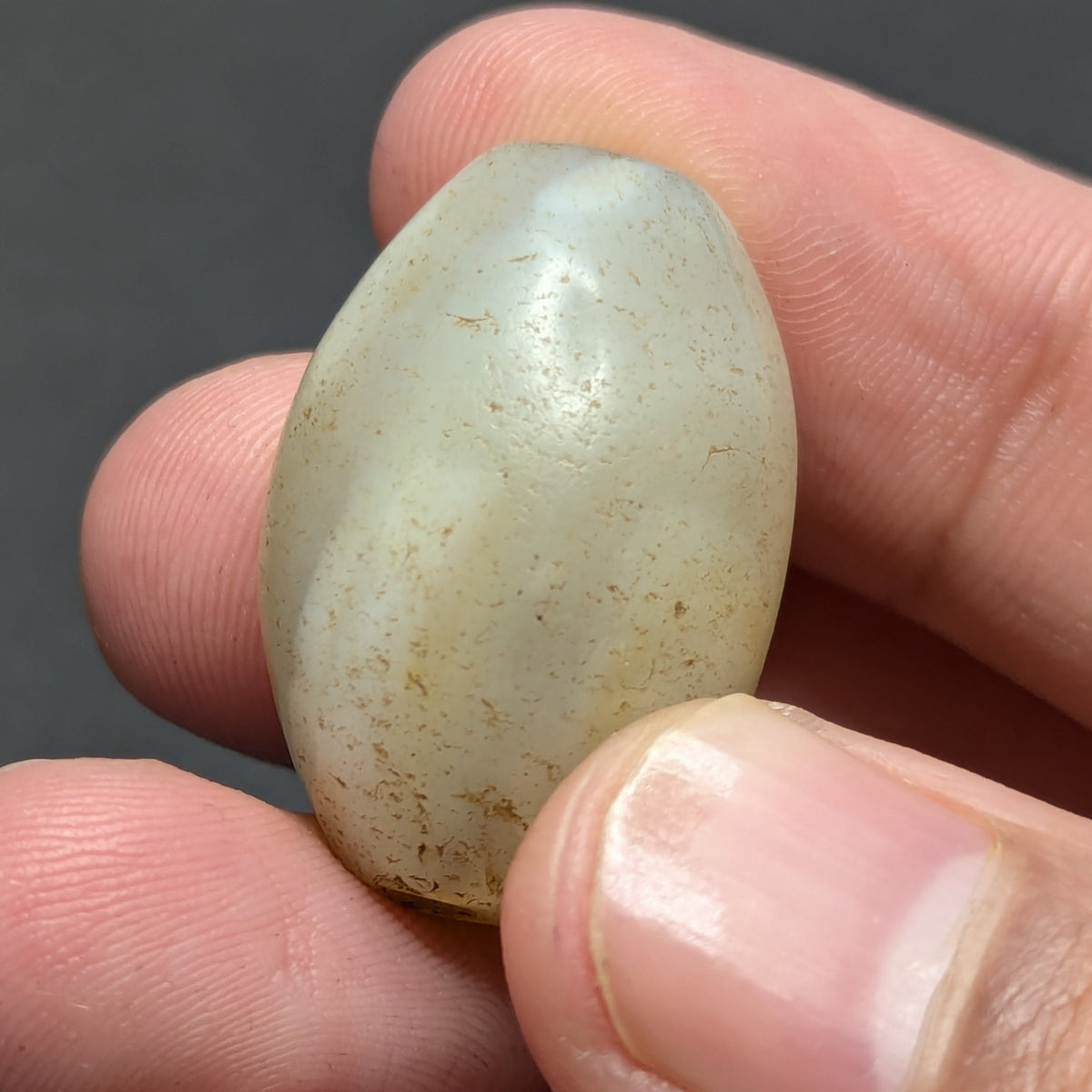 Amulette Vintage Perlée en Agate du Moyen-Orient Yéménite