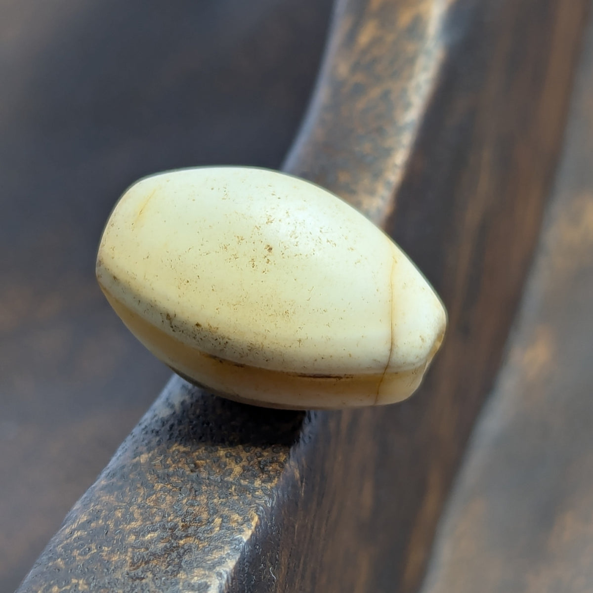 Antique Style African Natural Eye Vintage Agate Bead