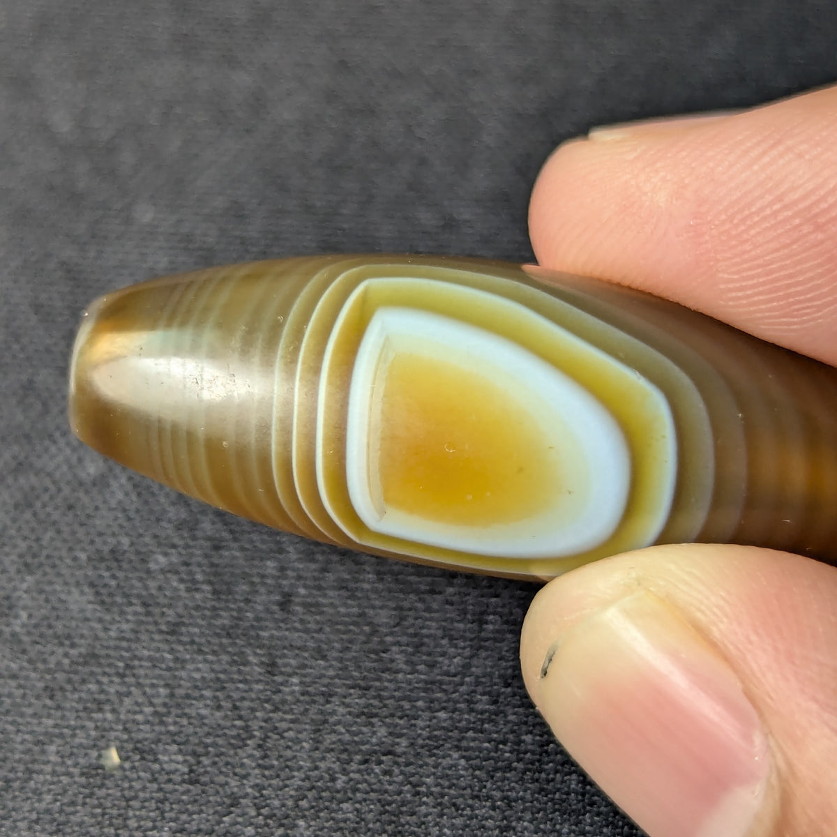 Vintage MiddleEastern Natural Eyes Yemeni Agate Bead