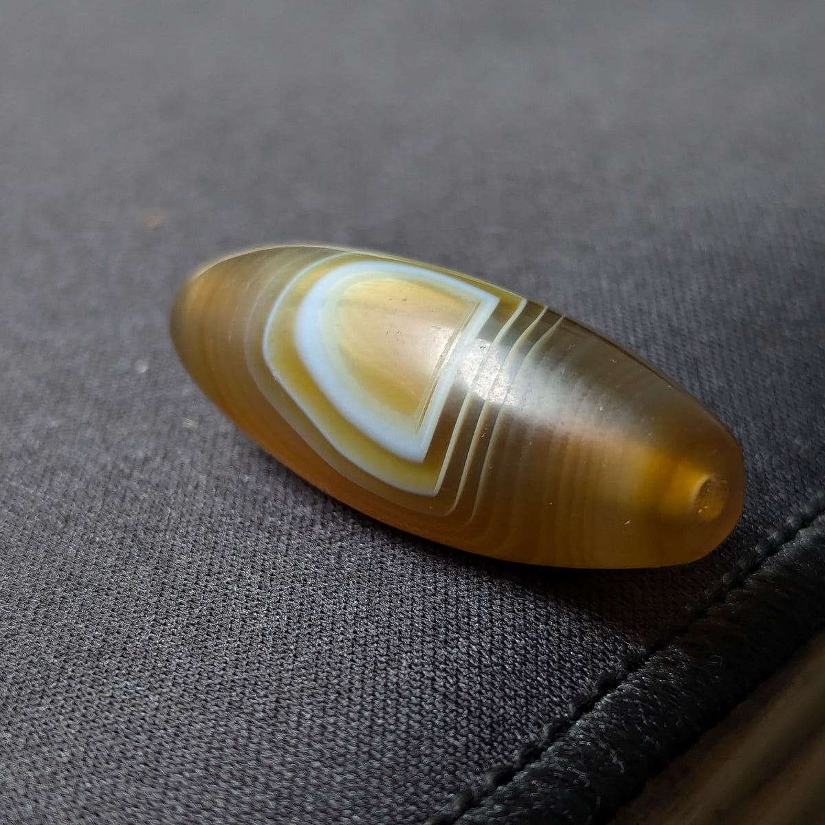 Vintage MiddleEastern Natural Eyes Yemeni Agate Bead