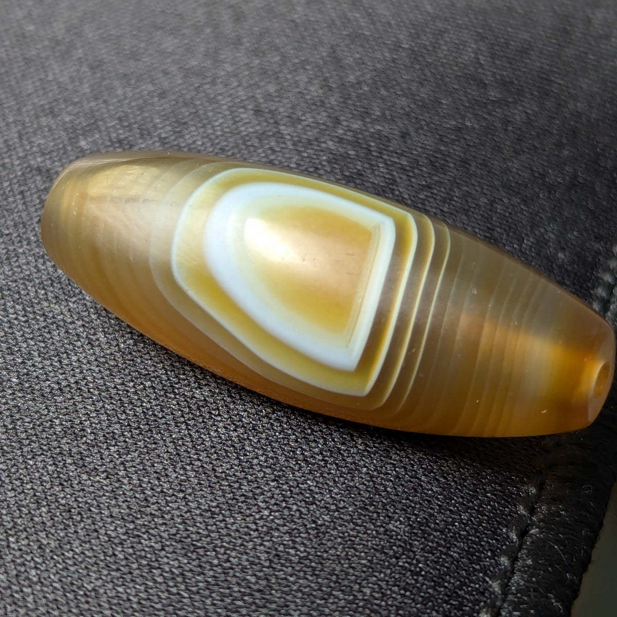 Vintage MiddleEastern Natural Eyes Yemeni Agate Bead