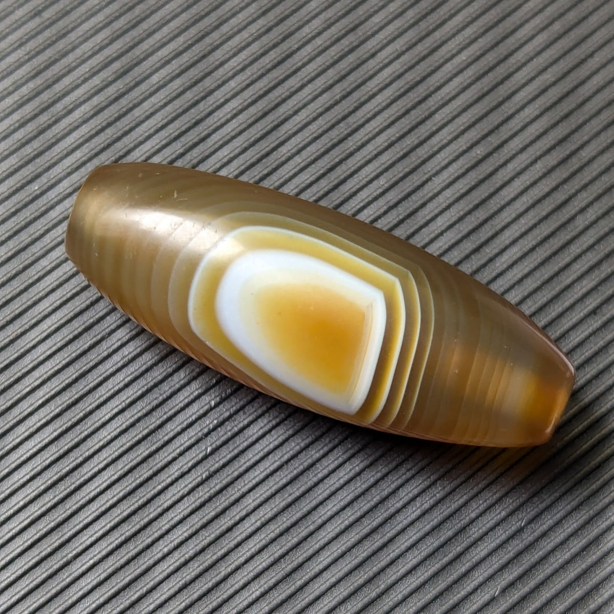 Vintage MiddleEastern Natural Eyes Yemeni Agate Bead