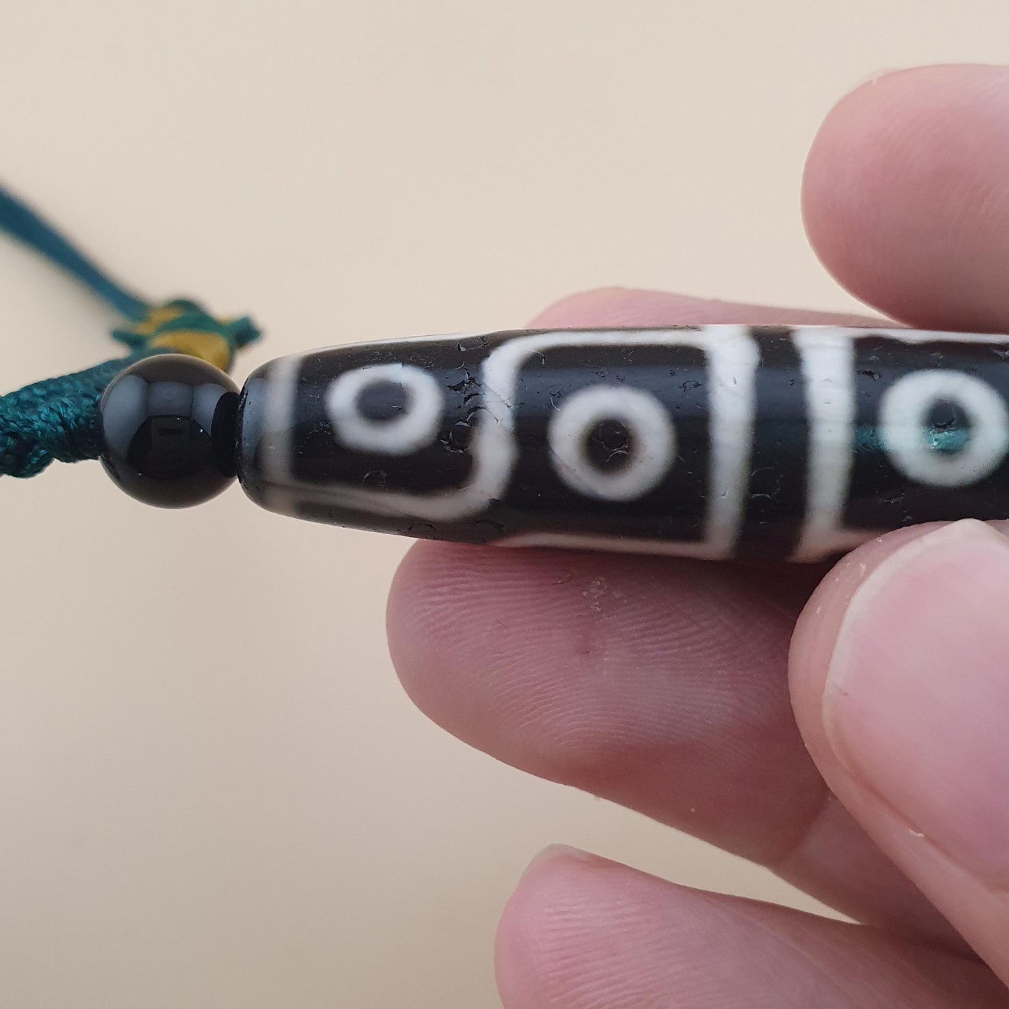 Antike Himalaya-Tibetische 12-Augen-Achat-Dzi-Perlen-Amulett-Halskette