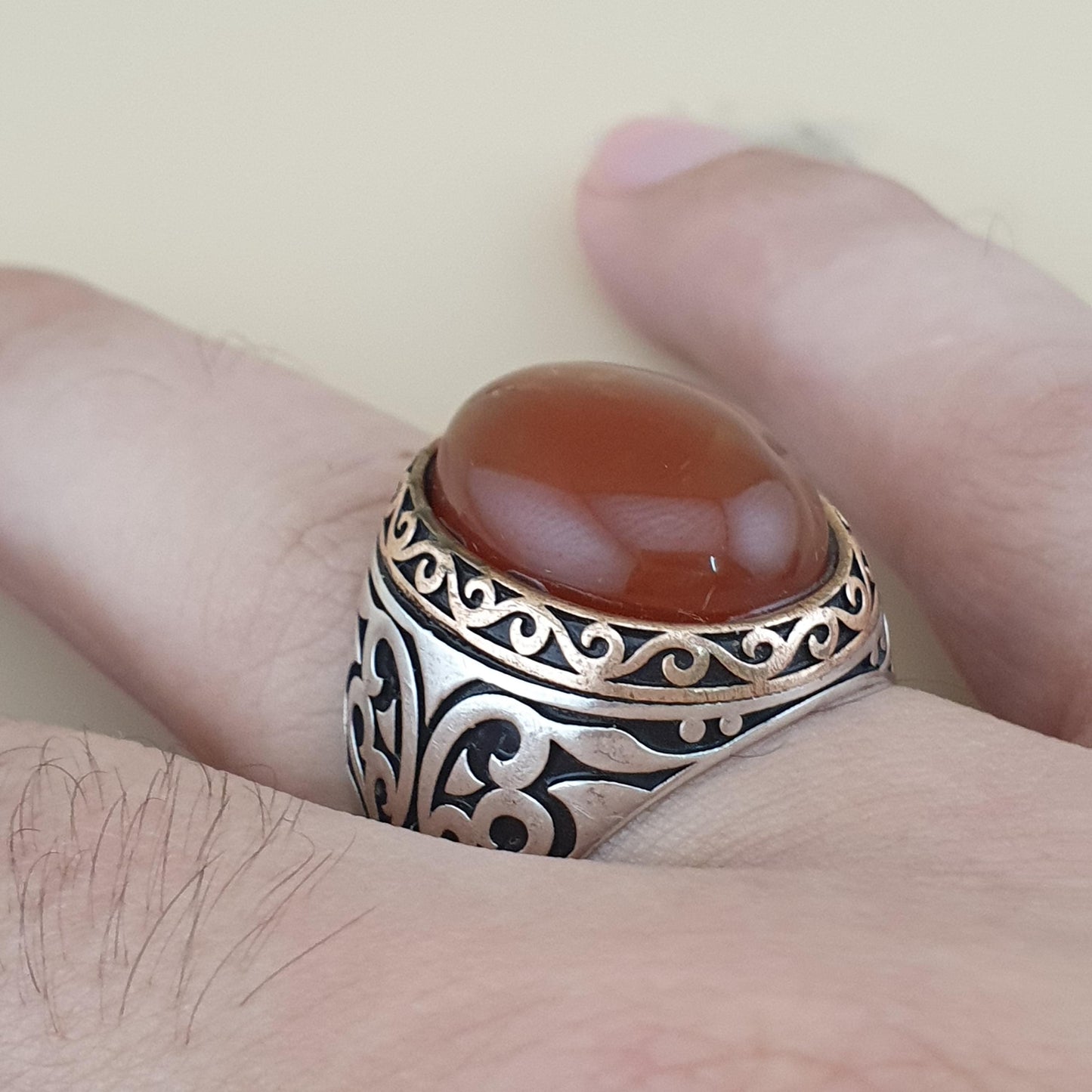 Handgefertigter, Vintage-inspirierter Achatring aus 925er Sterlingsilber