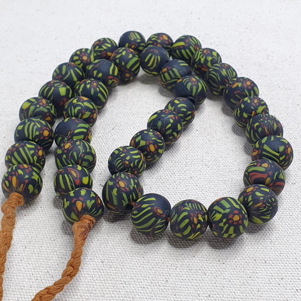Collier vintage Gabri Style perles de verre vertes - 50 cm