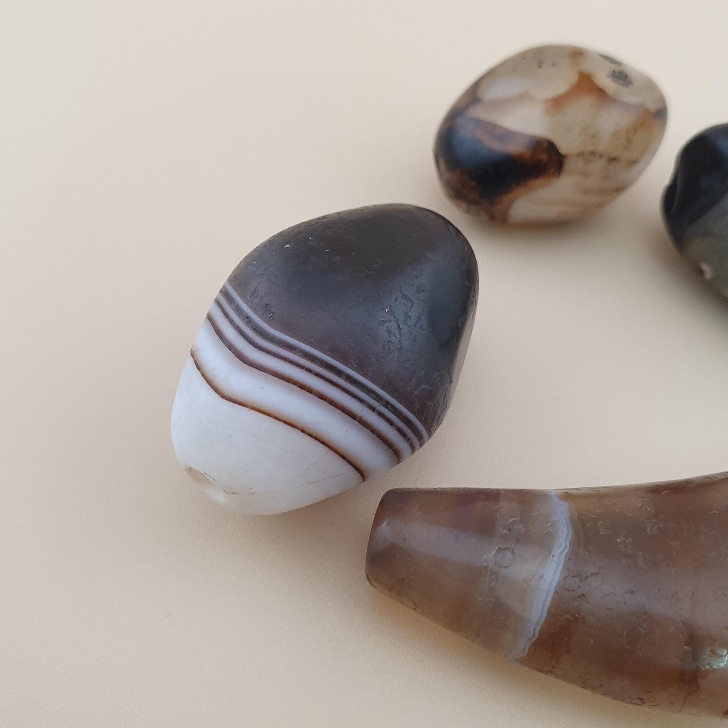 Vintage Suliemani Agate Natural Eyes Agate Bead Amulets