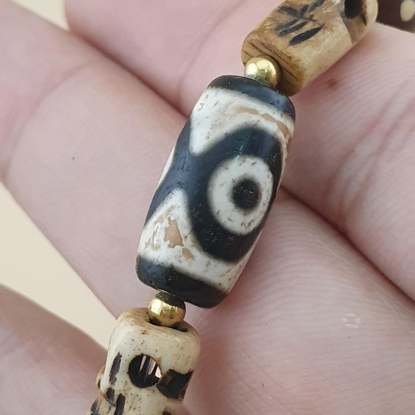 Vintage Himalayan Dzi Bracelet Two Eyes Agate & Striped Agate Beads